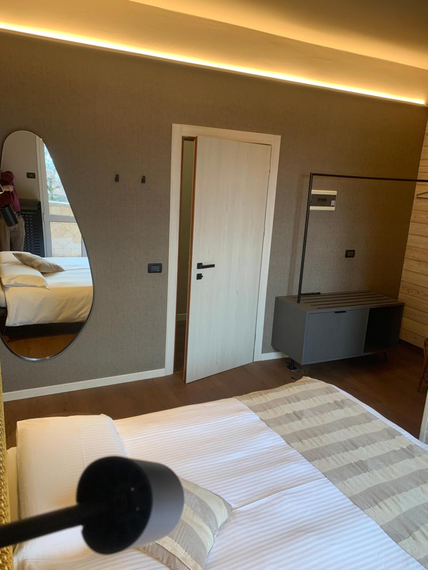 Albergo Moderno & Spa Fuipiano Valle Imagna Exteriör bild