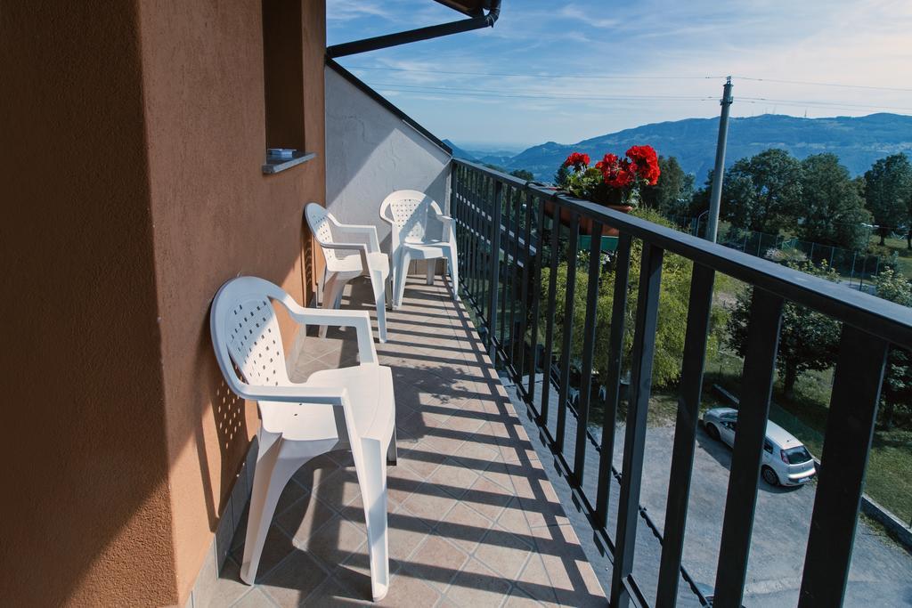 Albergo Moderno & Spa Fuipiano Valle Imagna Exteriör bild